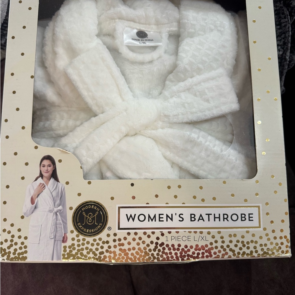 White Women's Bathrobe L/XL